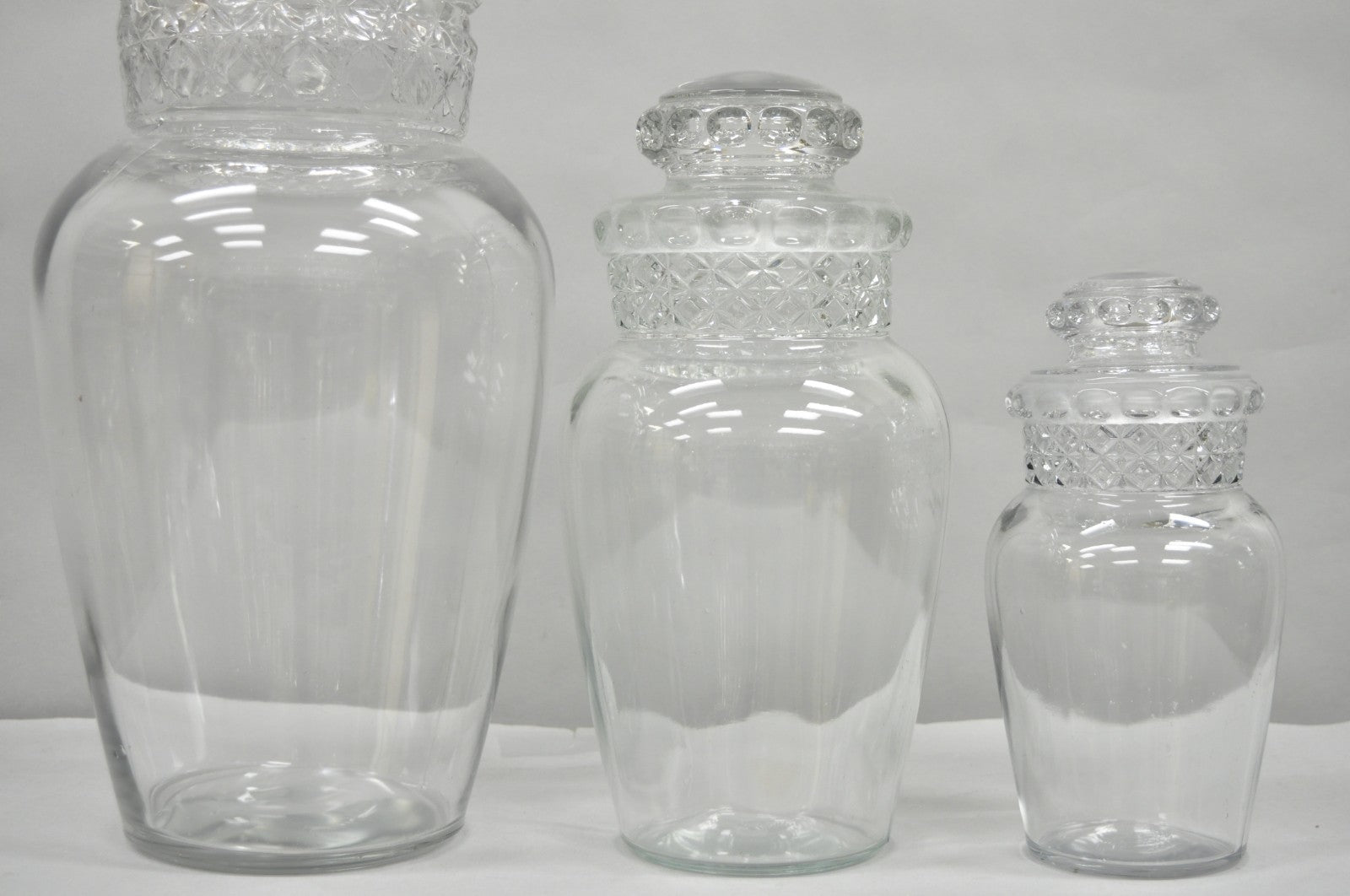 Vintage Tiffin Dakota Glass Apothecary Candy Jars Graduating Szs  - 3 Pc Set