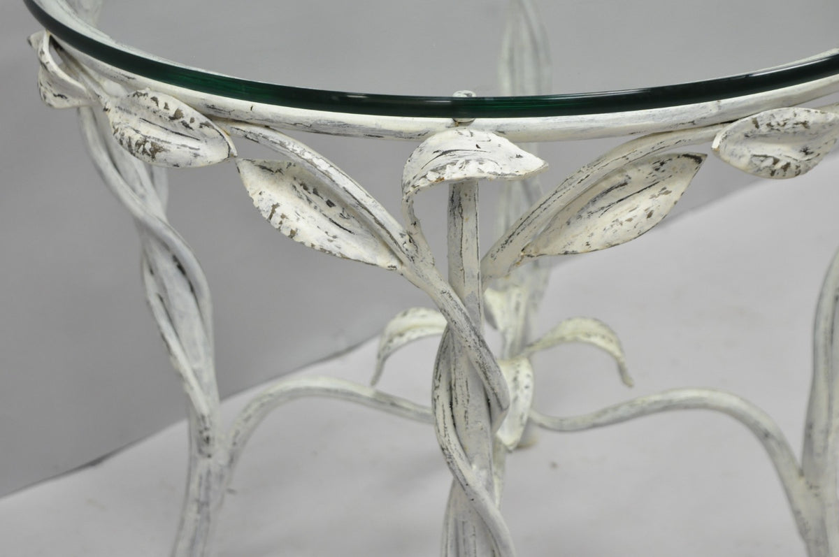 Vintage Italian Hollywood Regency Iron Leafy Scroll Round Occasional Side Table