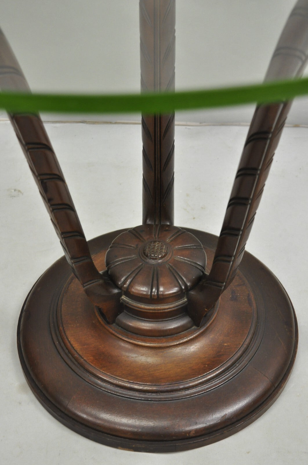 Vintage Grosfeld House Hollywood Regency Carved Mahogany Plume Round Side Table