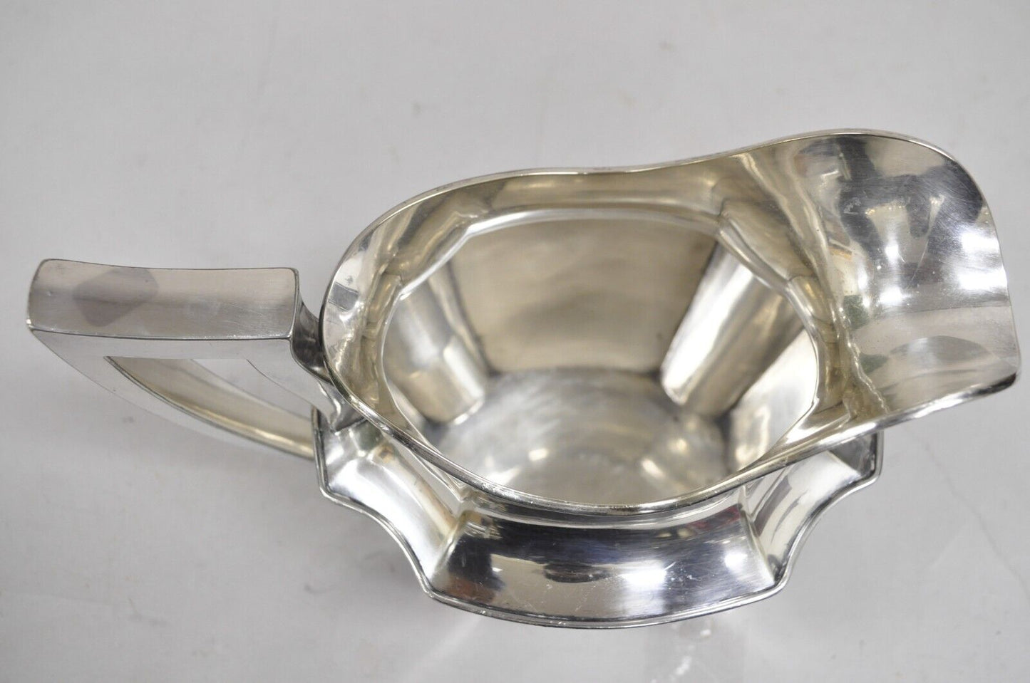 Vintage Wilcox SP Co Art Deco Silver Plated Bulbous International Water Pitcher