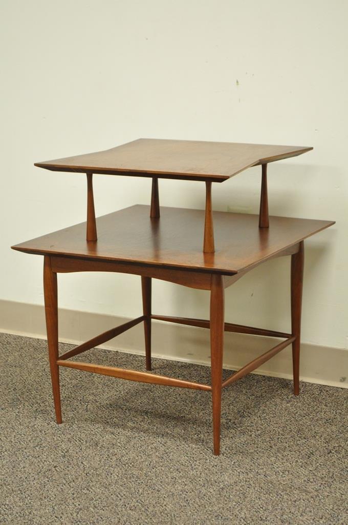 Vintage Mid Century Danish Modern Walnut Teak 2 Tier Sculpted Side Lamp Table