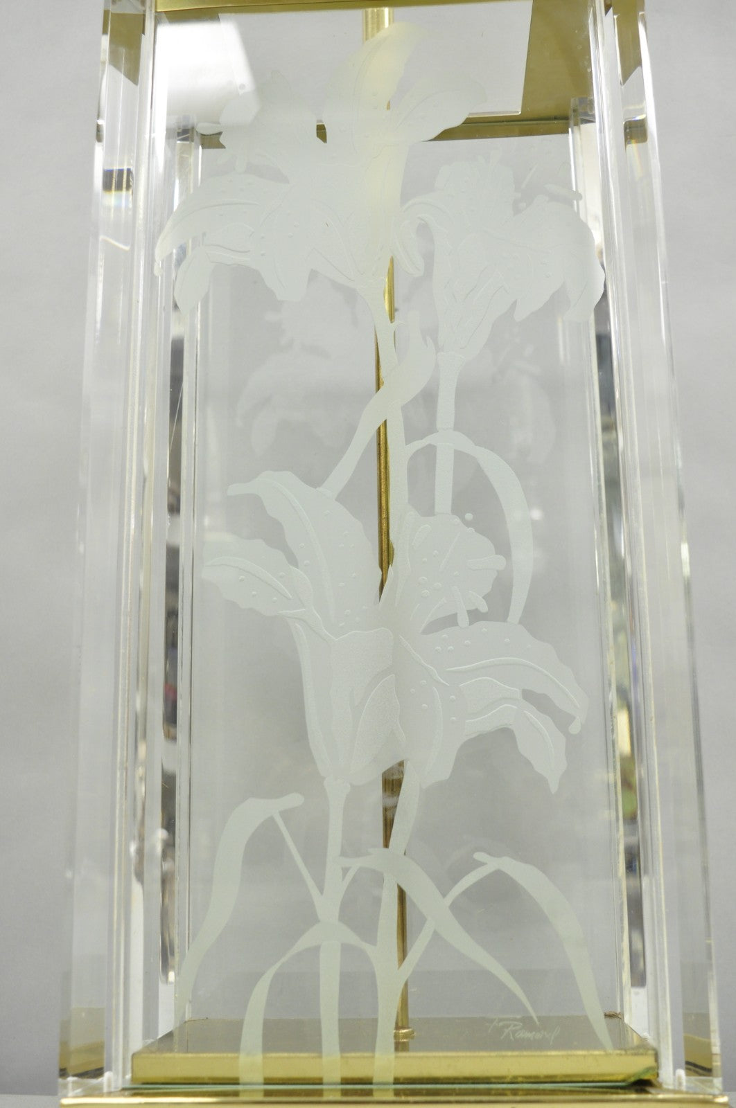 Vintage 1980s Fredrick Ramond Etched Lily Design Lucite Glass & Brass Table Lamp