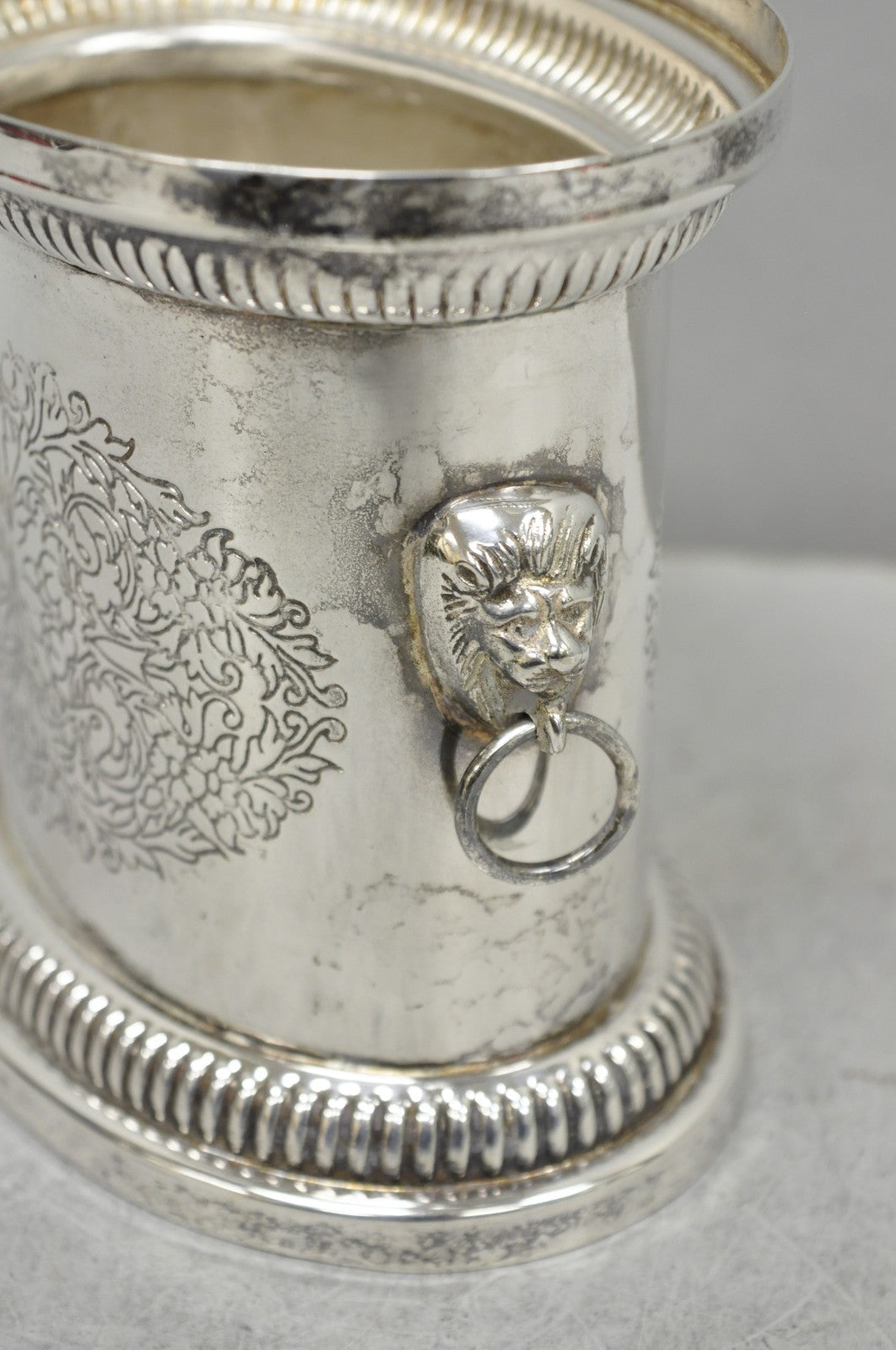 Vintage English Regency Silver Plated Small Lion Head Oval Desk Biscuit Barrel