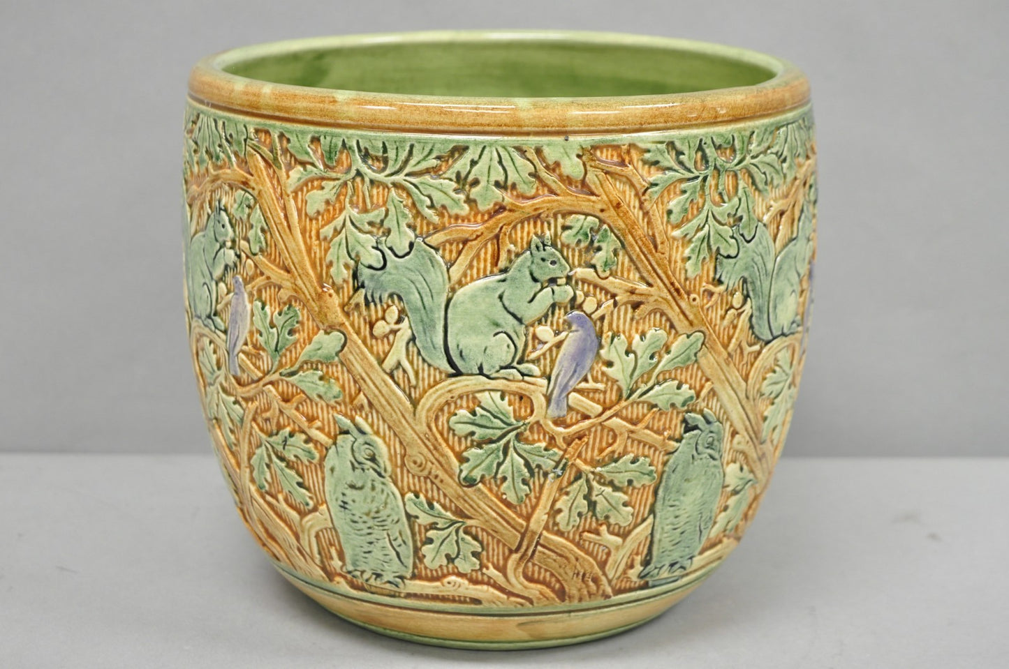 Weller Clinton Art Pottery Green Glazed Squirrel & Acorn Planter Jardinière
