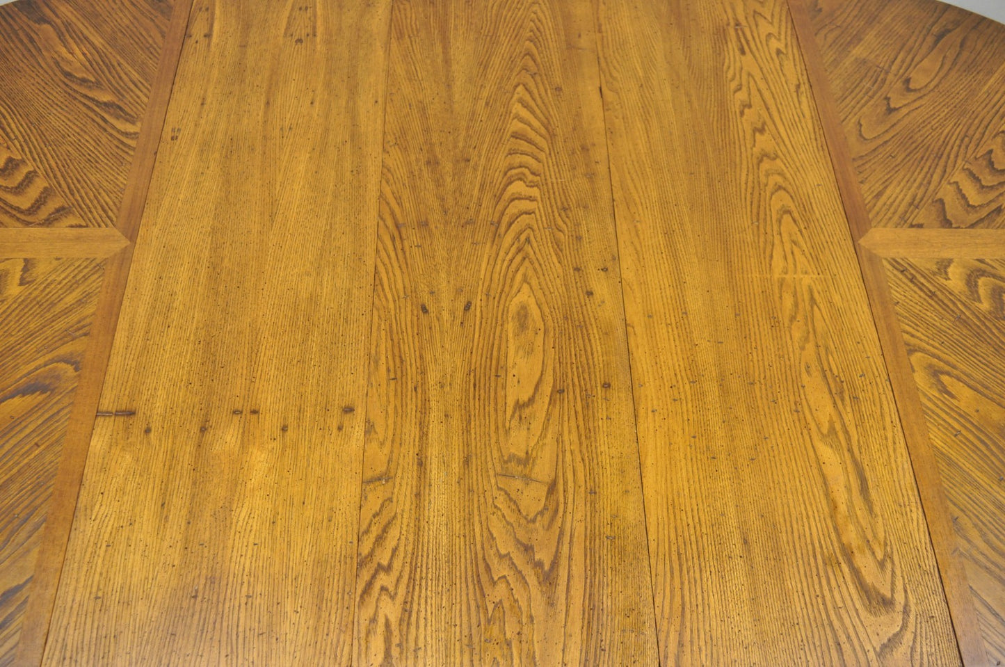 Vintage Mid Century Modern Oak Sunburst Round Extension Pedestal Dining Table