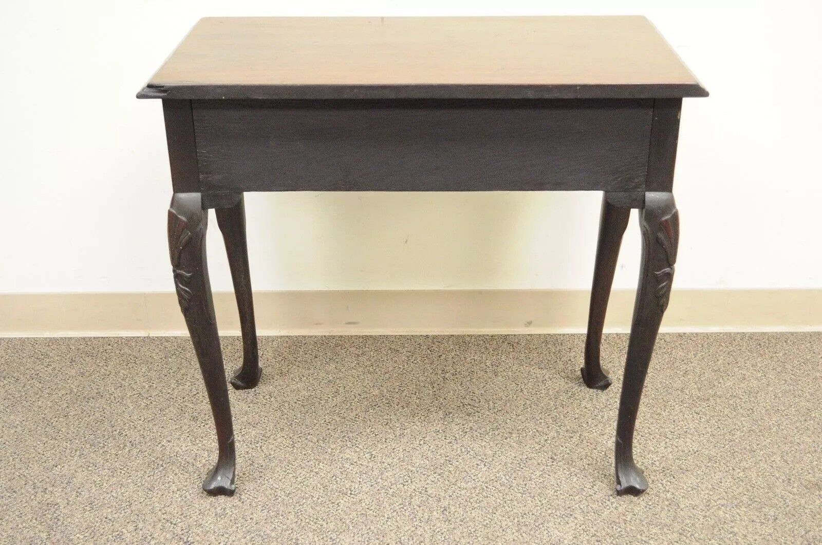 Antique English Georgian Queen Anne Shell Carved Mahogany Console Hall Table