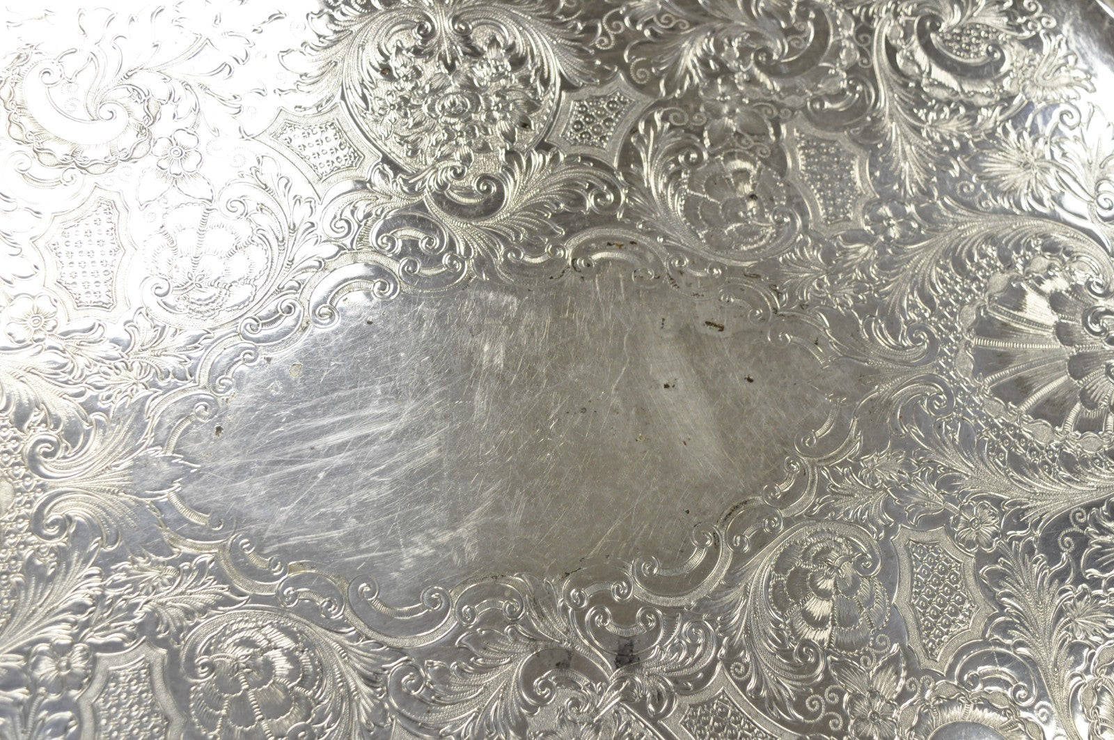 Vintage 1847 Rogers Bros "Remembrance" 9898 Silver Plated Serving Platter Tray