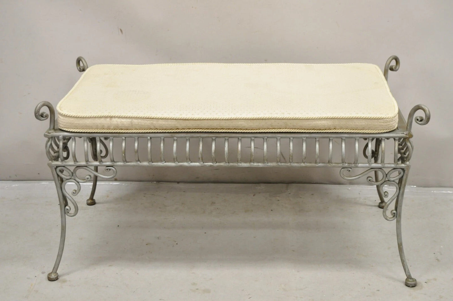 Decorator Wrought Iron Scrolling French Country Style Gray Lattice Bench