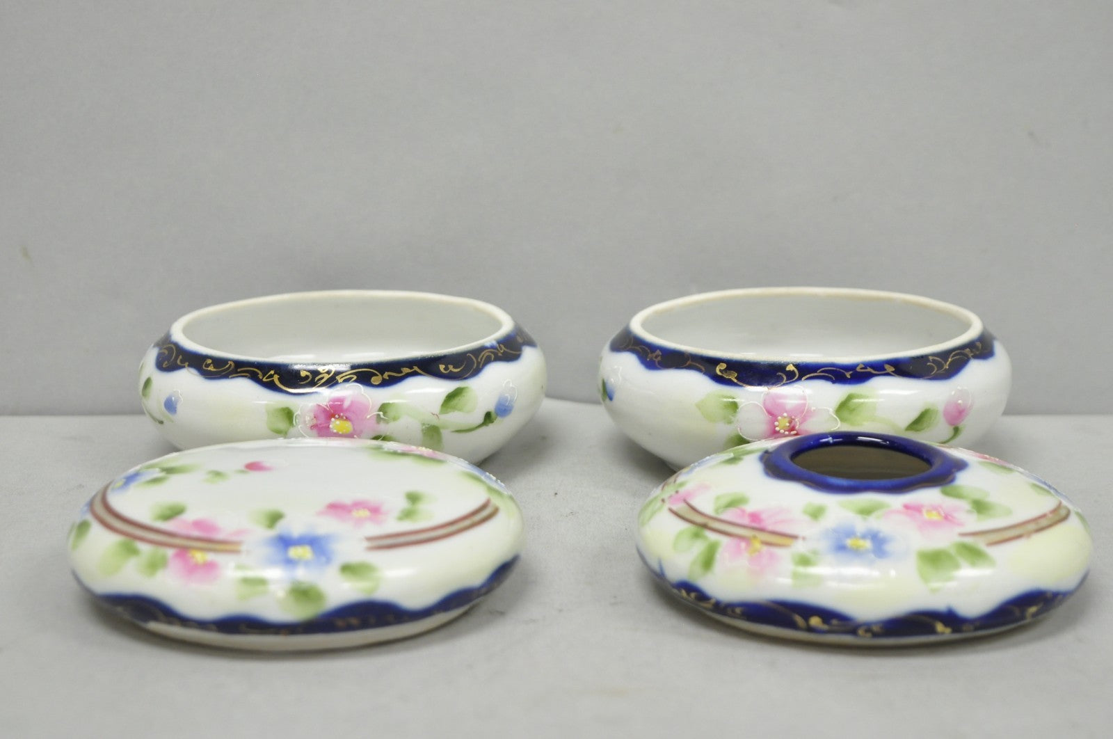 Victorian Japanese Hand Painted Porcelain Cobalt Blue Hair Receiver & Powder Jar