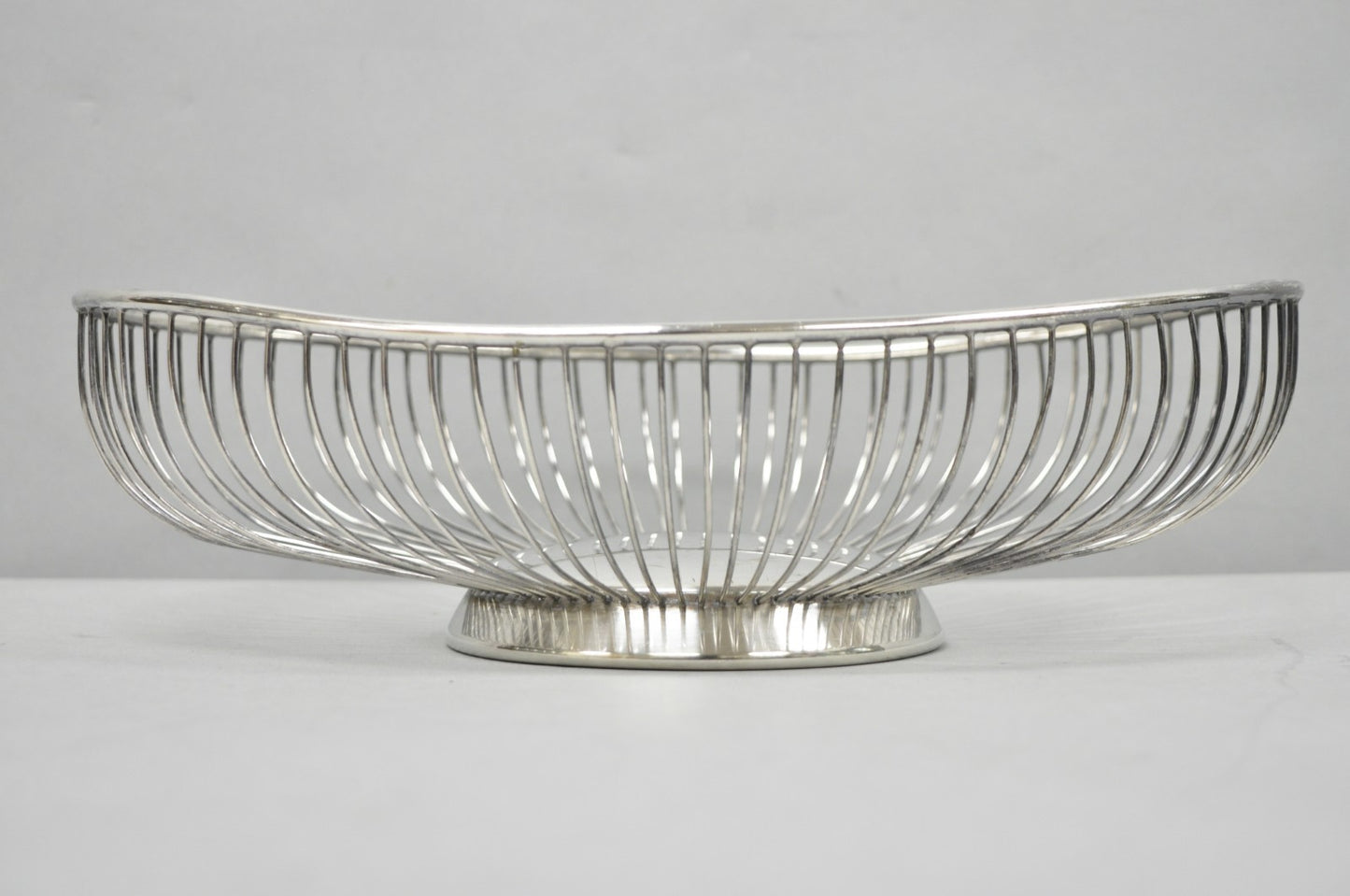 Vintage Mid Century Modern Eales Italy Silver Plated Wire Fruit Bread Basket