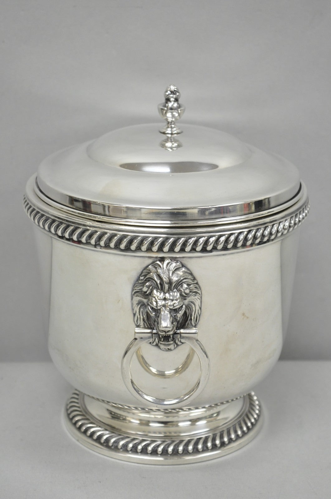 Antique English Regency Lion Head Silver Plated Covered Bar Ice Bucket