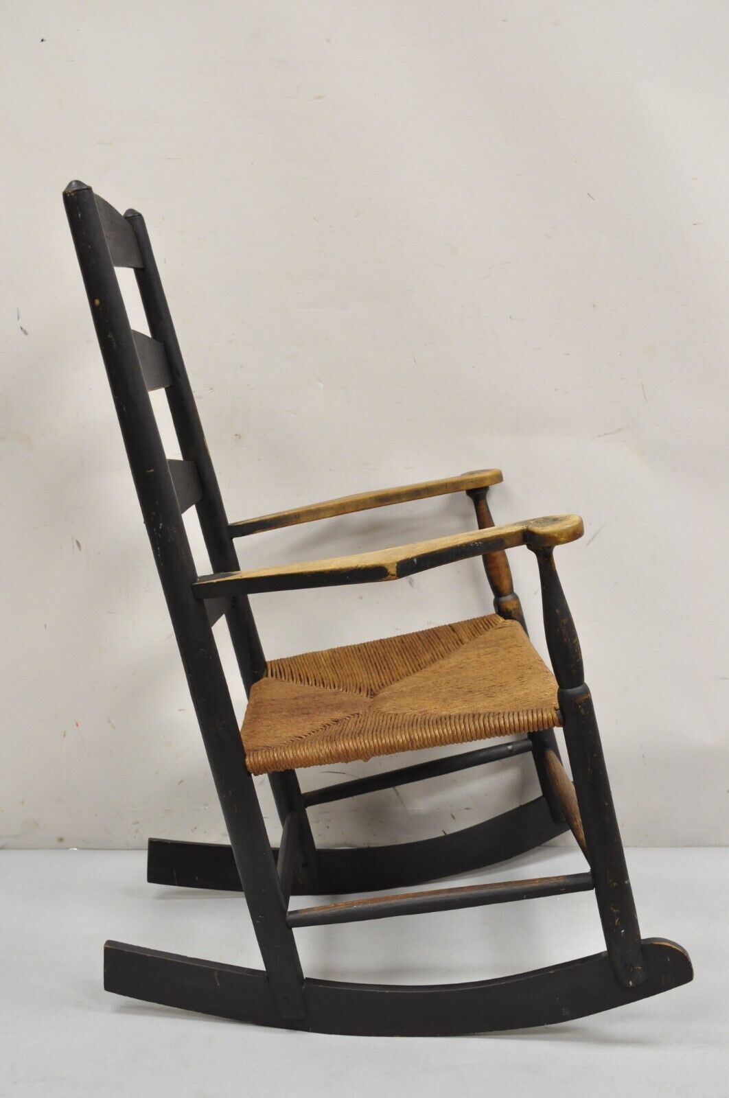 Antique American Primitive Shaker Ebonized Wood Rush Seat Rocker Rocking Chair