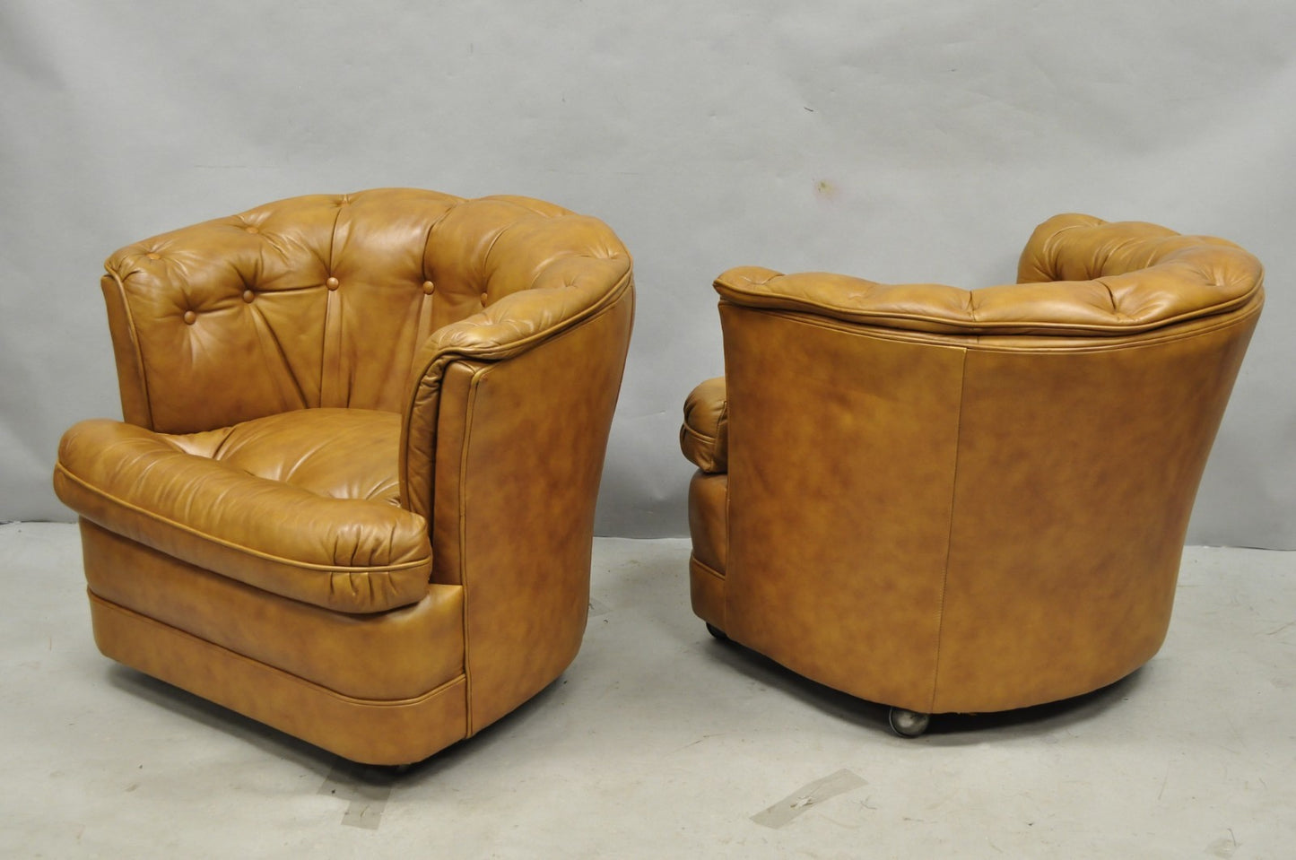 Vintage Classic Leather Chesterfield Brown Tufted Leather Barrel Club Chair Pair