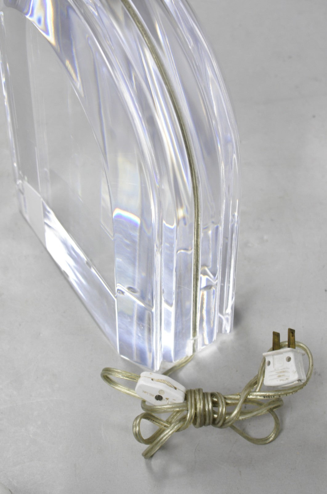 Vintage Les Prismatiques Heavy Lucite Acrylic Waterfall Arch Chrome Table Lamp