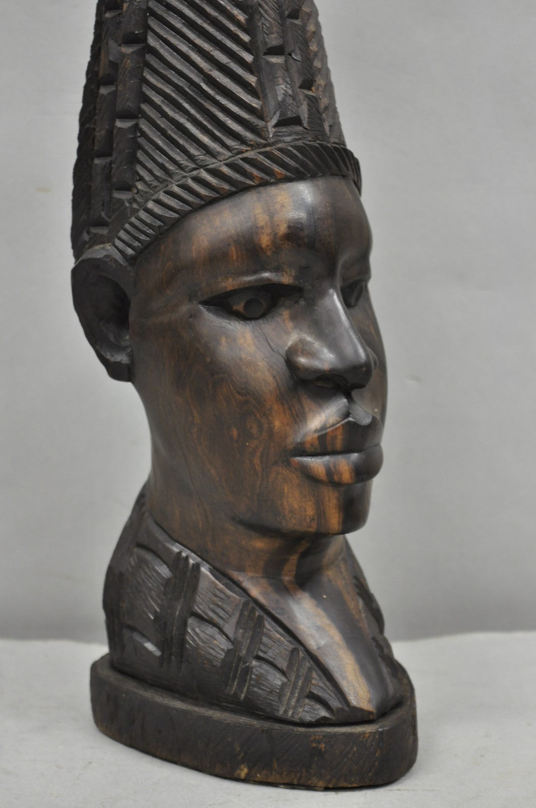 Vintage African Primitive Carved Ebony Wood Benin Bust Head Sculpture Table Lamp