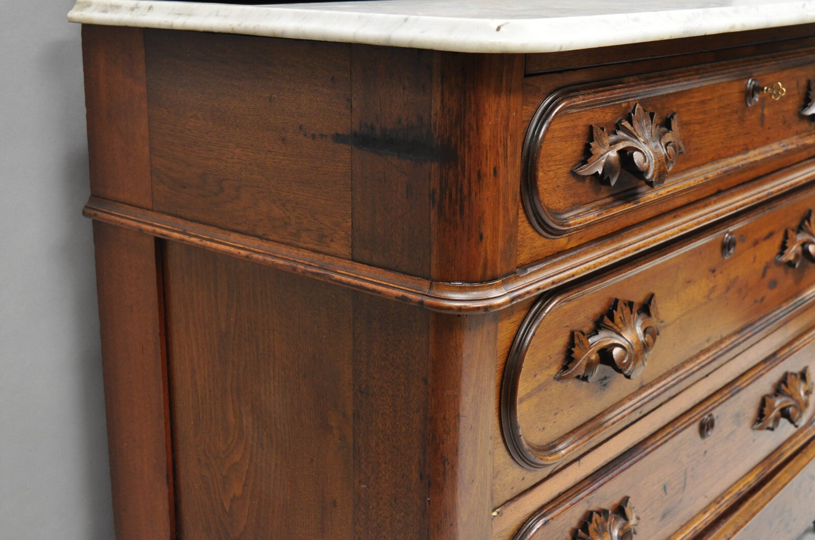 Antique Eastlake Victorian Carved Walnut Marble Top Washstand Dresser w/ Mirror