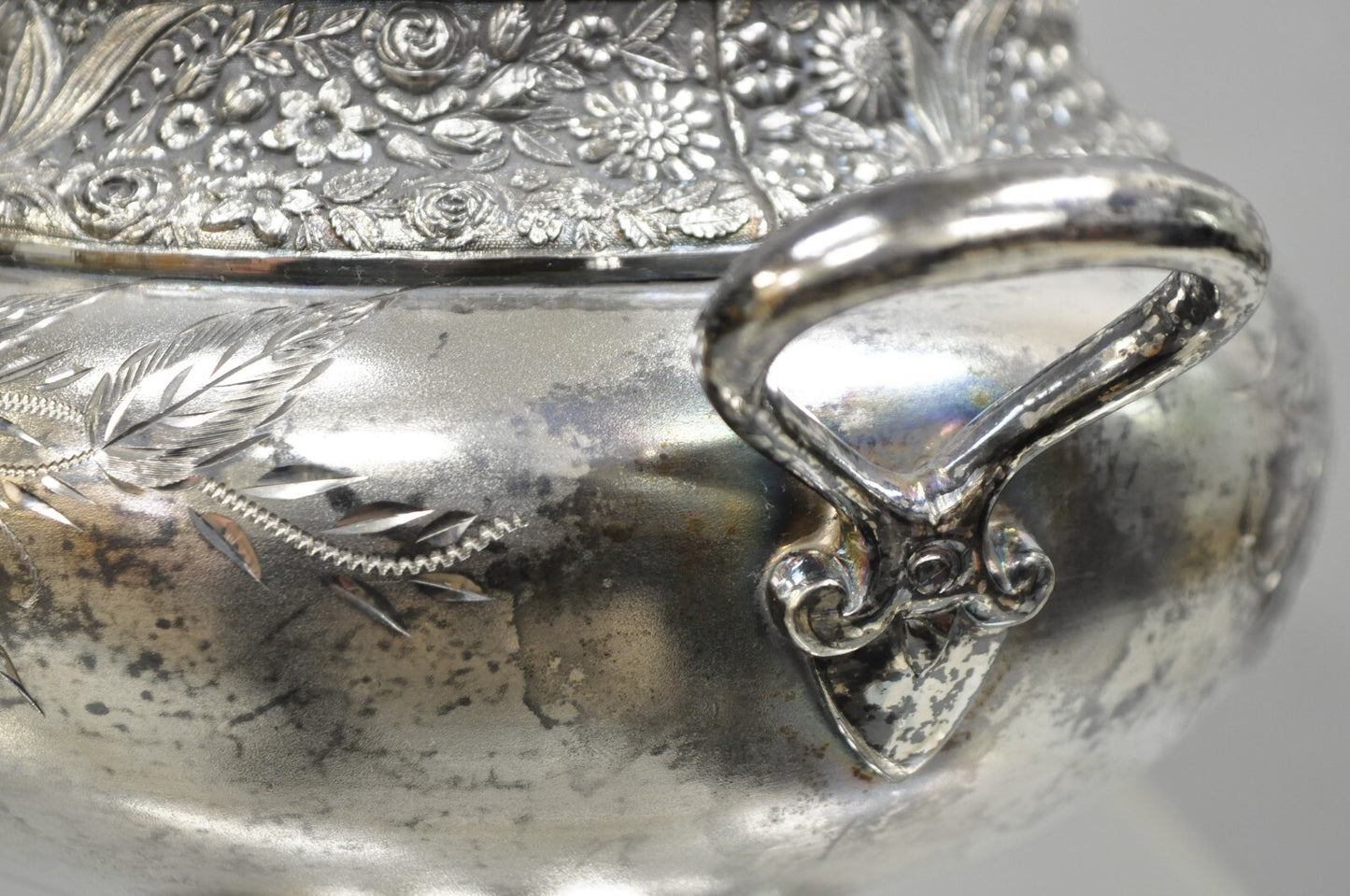 Antique Mead & Robbins Victorian Silver Plated Floral Repousse Fancy Soup Tureen