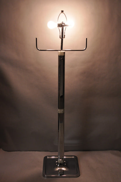 Vintage Postmodern Silver Chrome Metal Sculptural Modernist Pole Floor Lamp