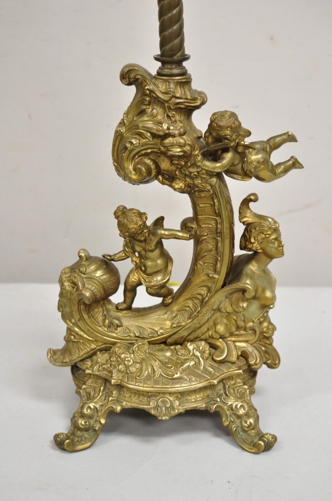 Antique French Louis XV Renaissance Style Figural Bronze Cherub Putti Table Lamp