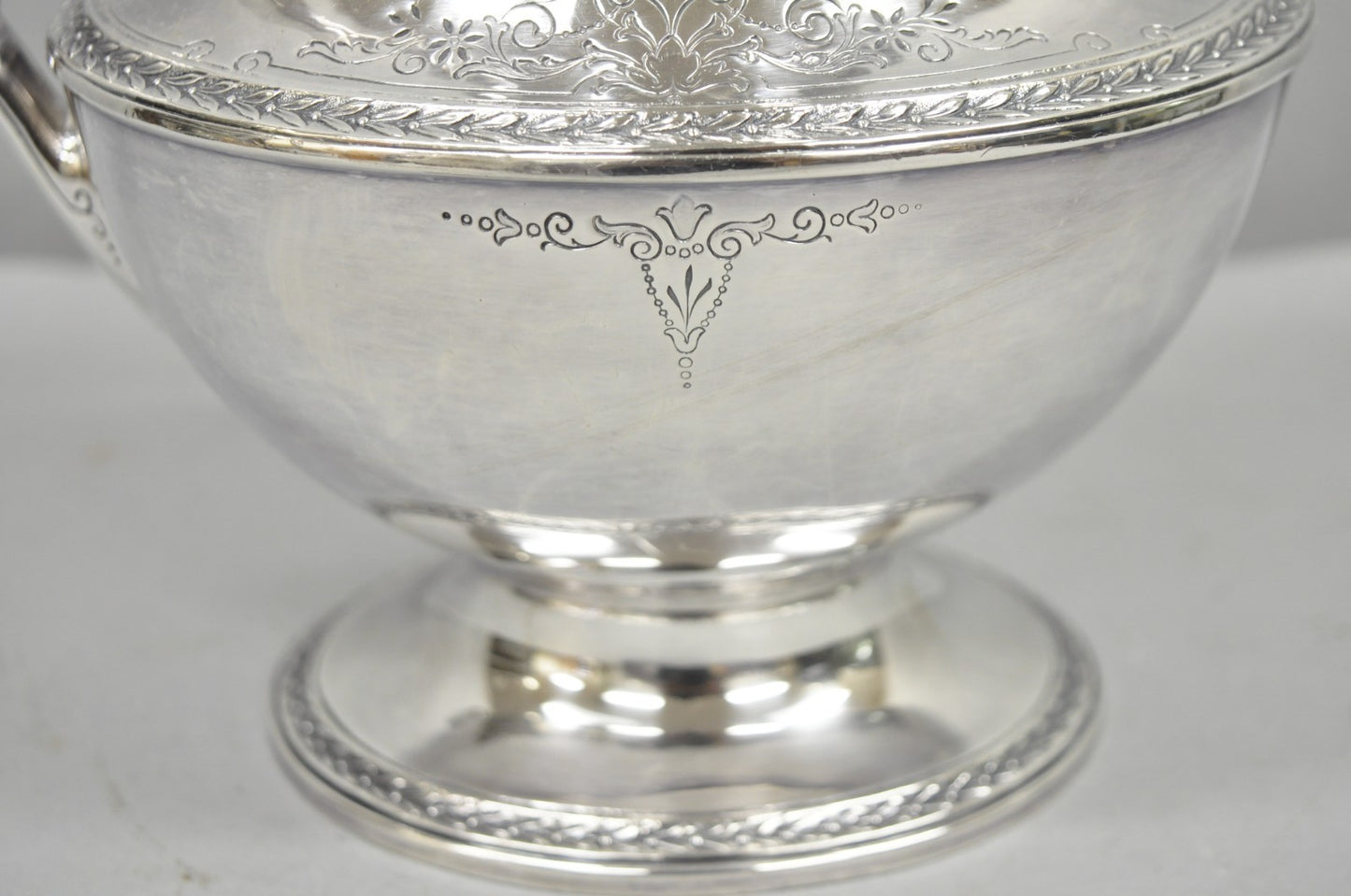 Vintage 1847 Rogers Bros. Silver Plated Argosy Victorian Water Pitcher