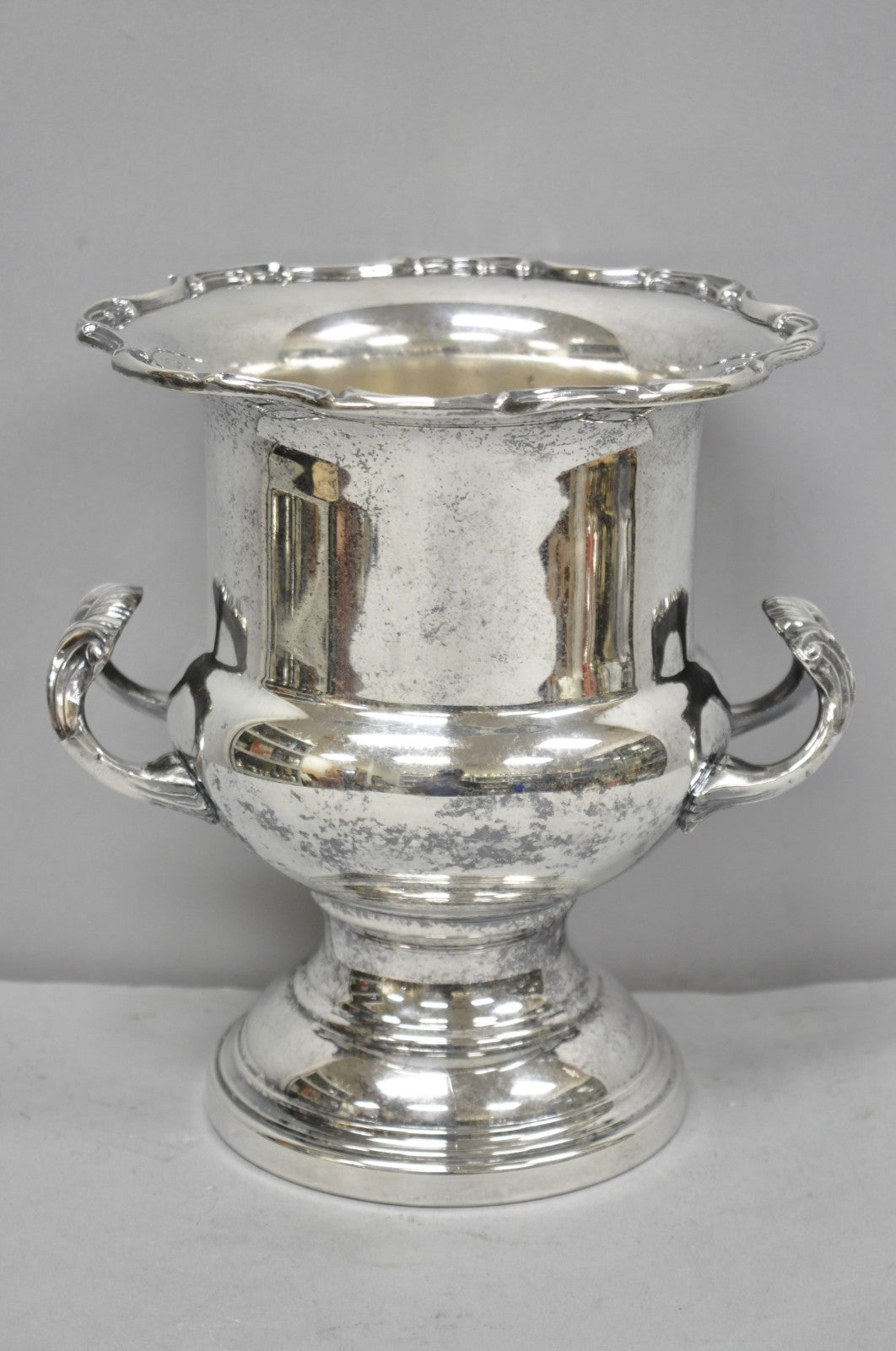 Vintage Victorian Silver Plated Trophy Cup Urn Champagne Chiller Bar Ice Bucket