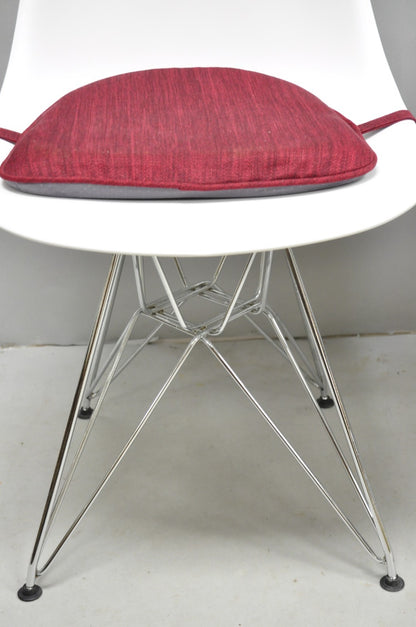 Modern Eames Style Molded Plastic Metal Base Dining Side Chairs - Set of 4