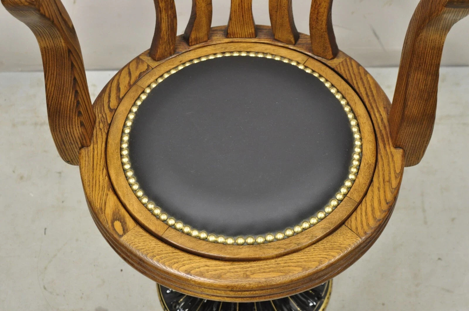 Antique JB Van Sciver Oak Wood Swivel Ship Captains Courthouse Bankers Arm Chair