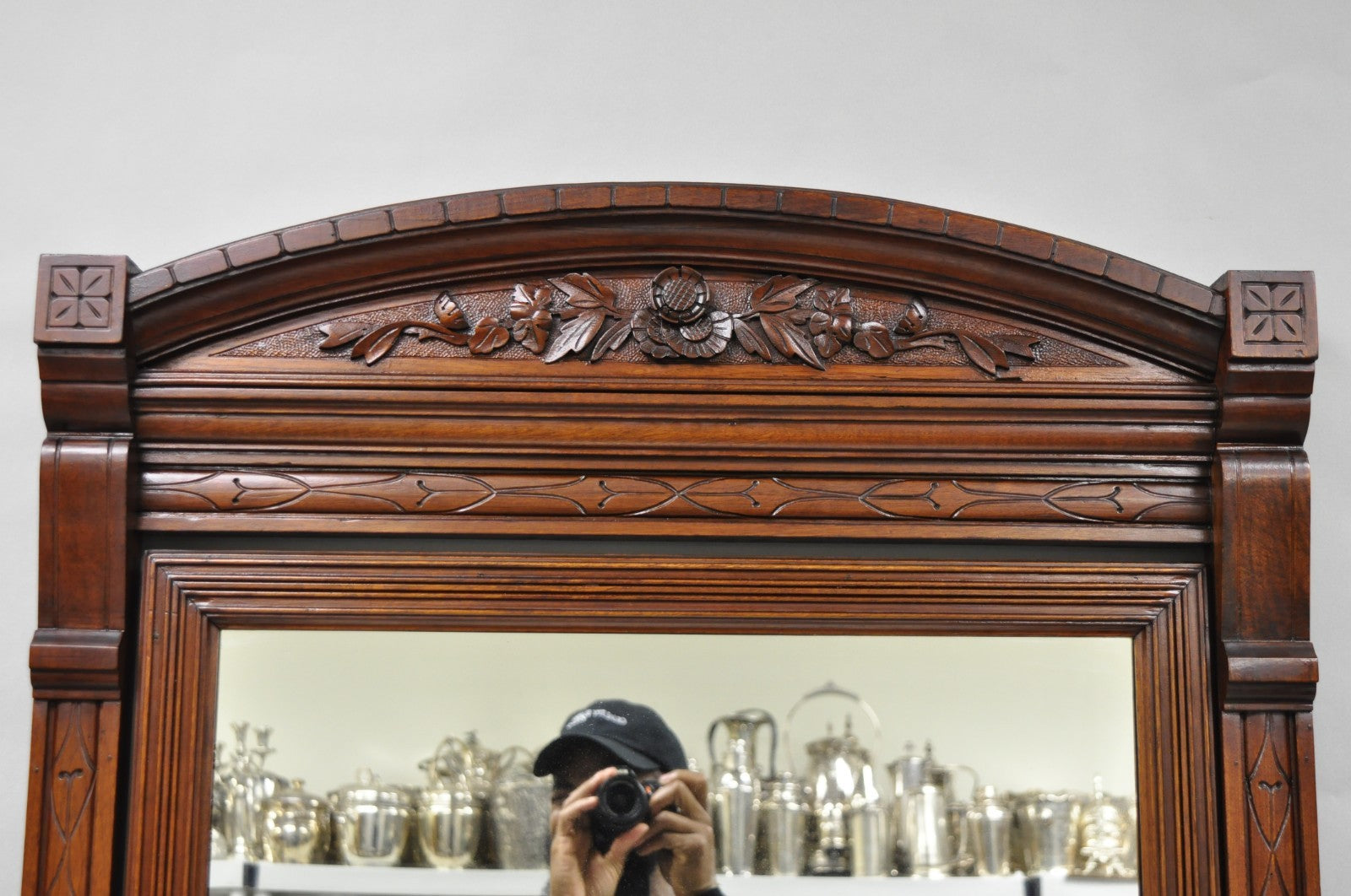 Antique Eastlake Victorian Carved Walnut Marble Top Washstand Dresser w/ Mirror