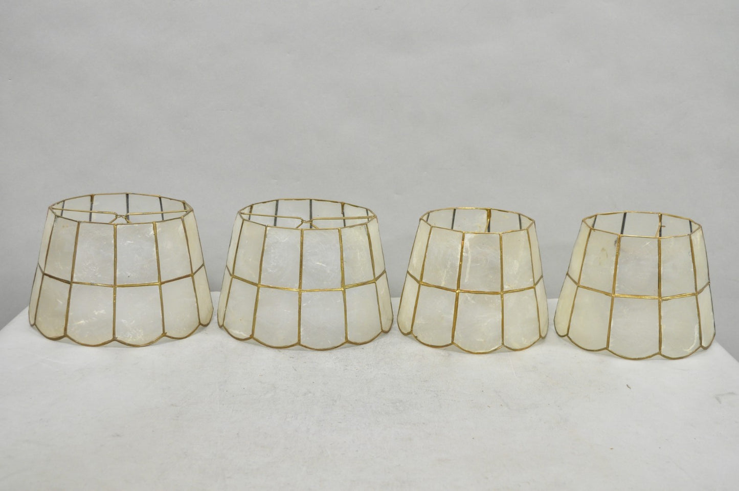 Vintage Italian Hollywood Regency Capiz Shell Gold 8.5" Round Clip On Lamp Shade