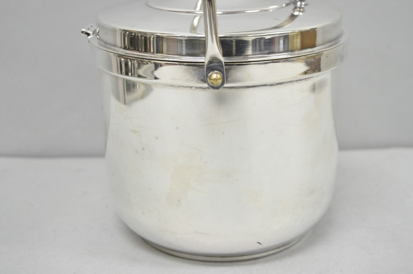 Gorham YC141 Mid Century Modern Silver Plated Reticulating Hinge Ice Bucket