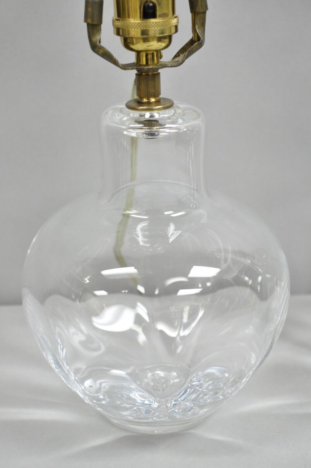 Vintage Simon Pearce Shelburne Modern Handblown Glass Vase Small Table Lamp Pair