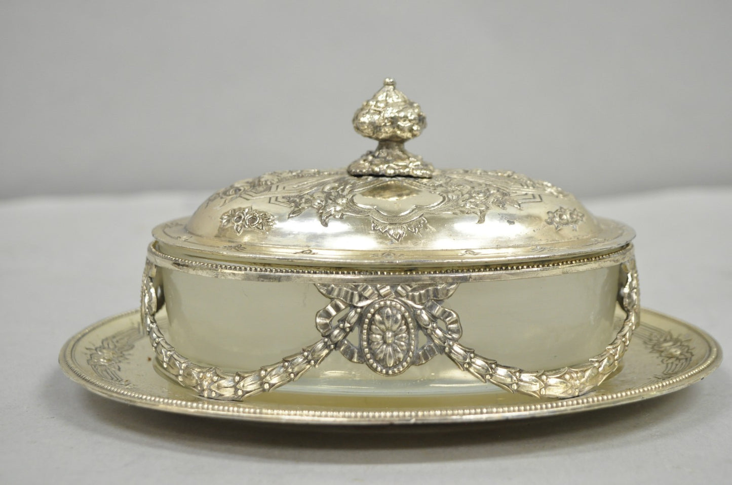 Antique Corbell & Co England Edwardian Adam Silver Plated Ornate Butter Dish