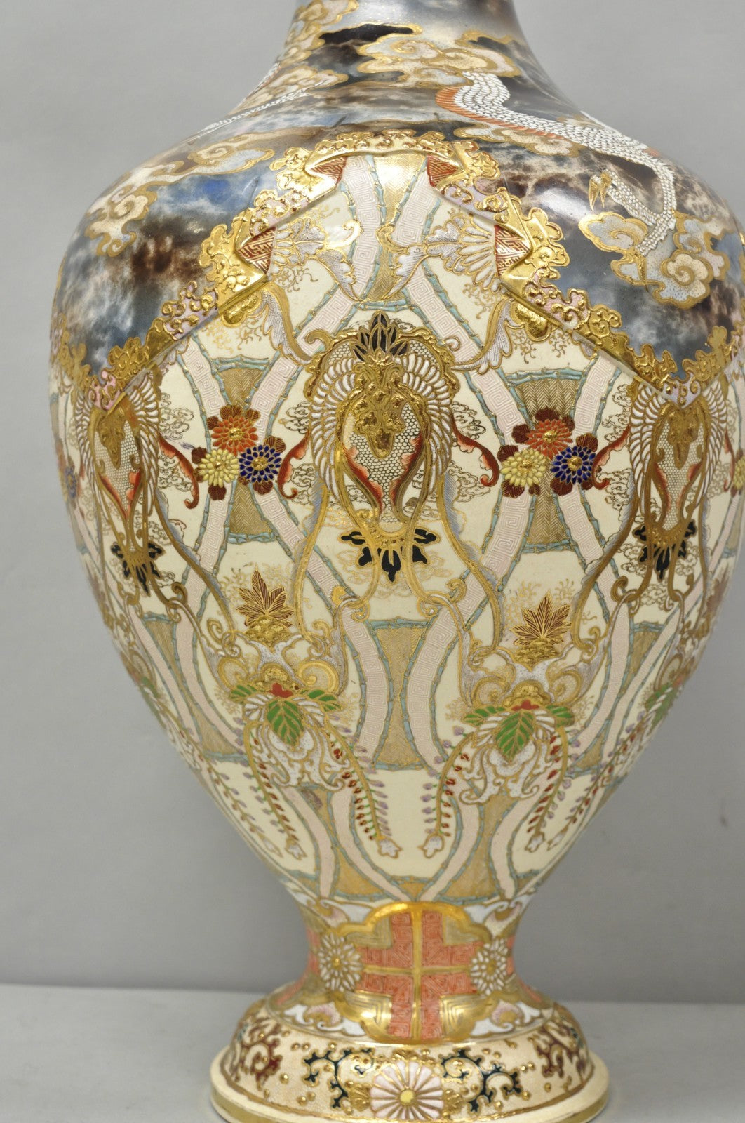 Vintage 30" Japanese Royal Satsuma Hand Painted Porcelain Oriental Dragon Vase