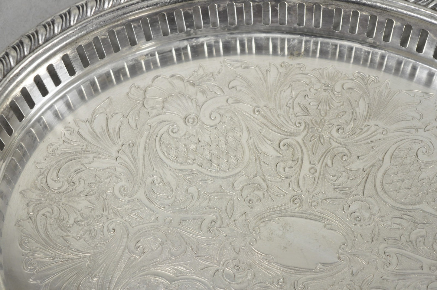 Vintage Eales Silver Plated Small Raised Gallery Oval Trinket Dish Bar Tray