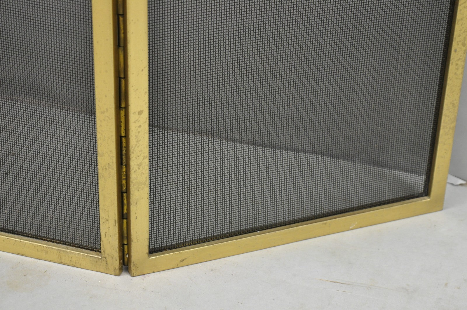 Vintage French Louis XV Style Gold Bronze Acanthus Folding Fireplace Screen