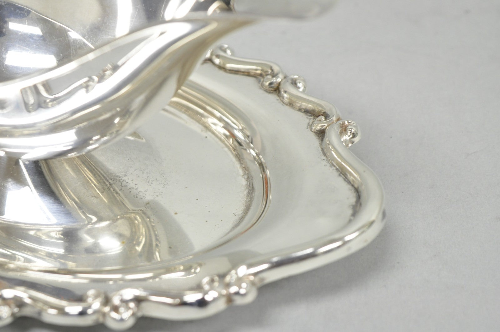 Vintage FB Rogers Silver Plated Victorian Gravy Sauce Boat w/ Attached Dish