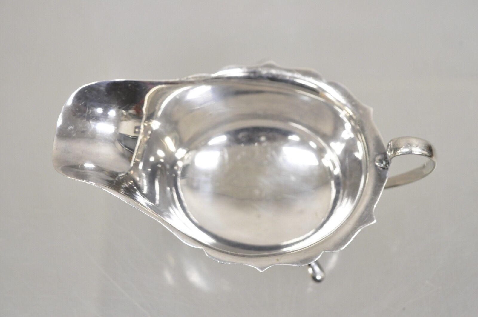 Vintage Cheltenham & Co LTD English Style Silver Plated Serving Gravy Boat