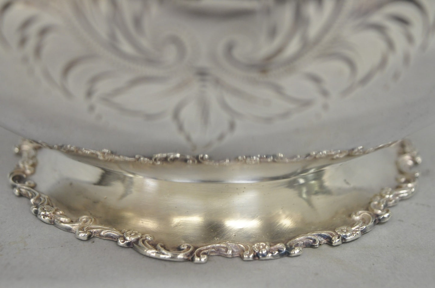 Antique Victorian Silver Plated Lidded Soup Tureen by Riverton Silver Co.