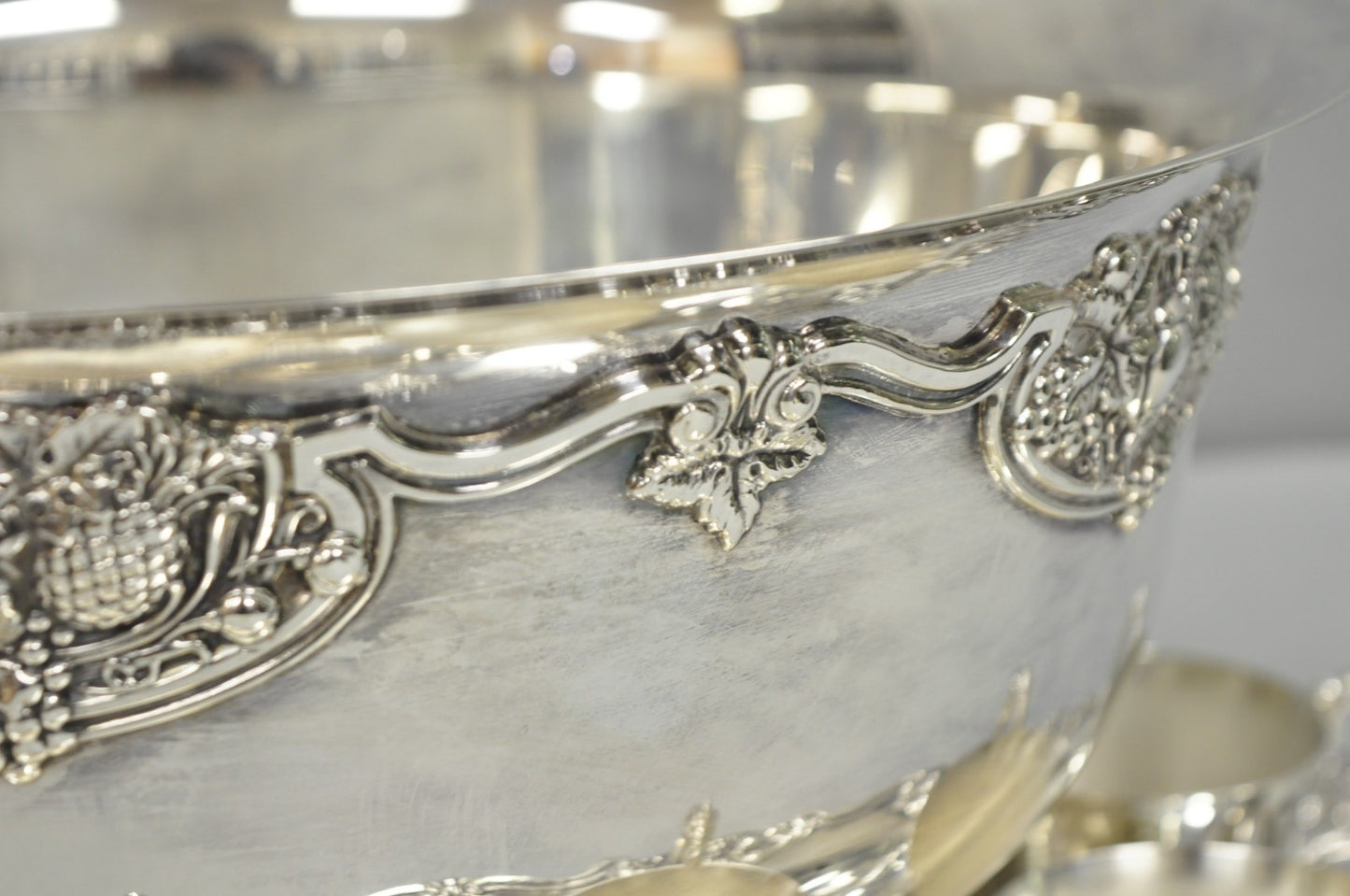 Vintage Wallace Harvest Silver Plated Grapevine Punch Bowl Set w/ 12 Cups & Tray
