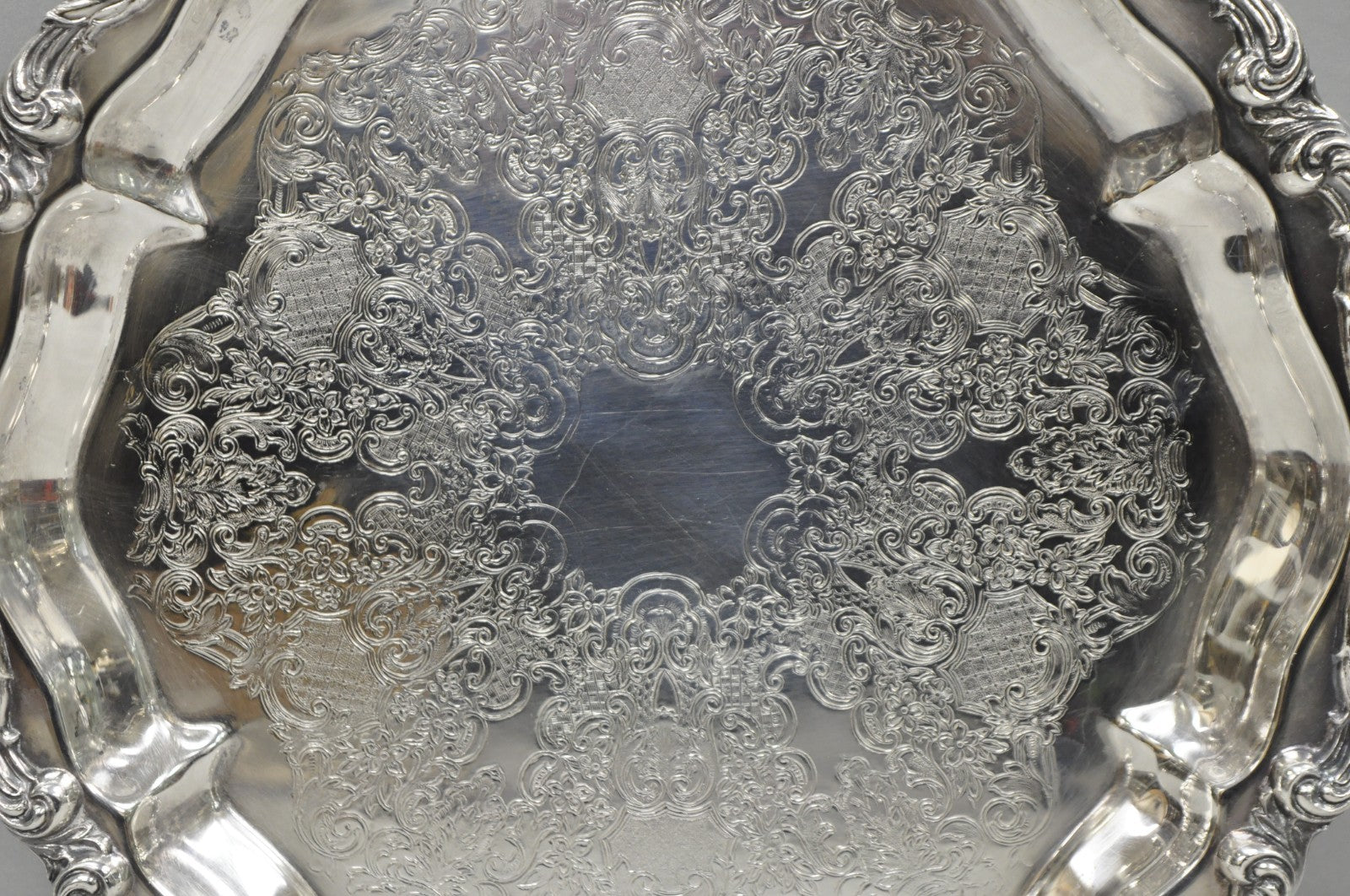 "La Reine" by Wallace Round Scalloped Footed Silver Plated Serving Platter Tray