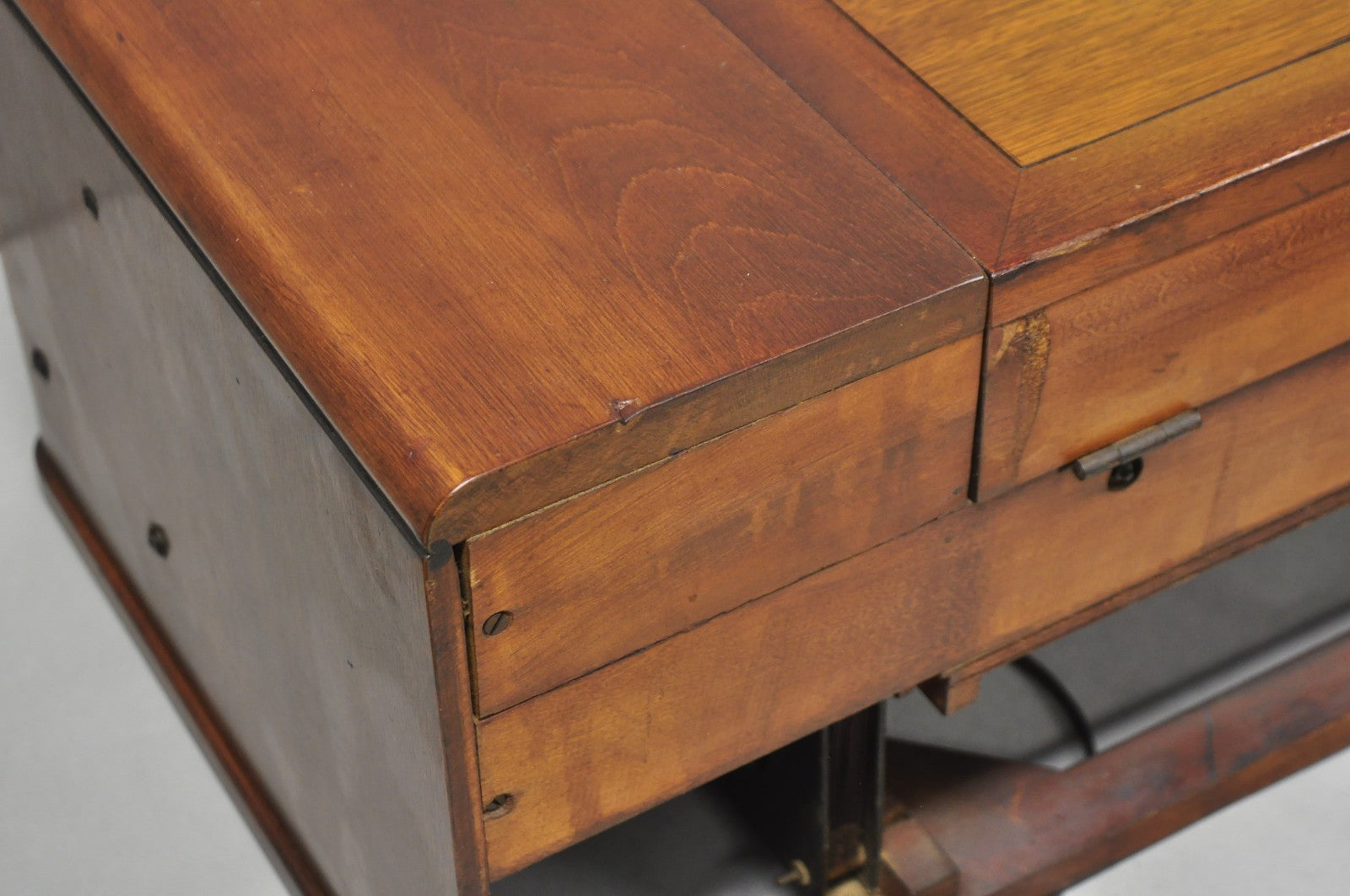 Antique Philco Tube Radio Table Record Player Mahogany Case Model 46-1203
