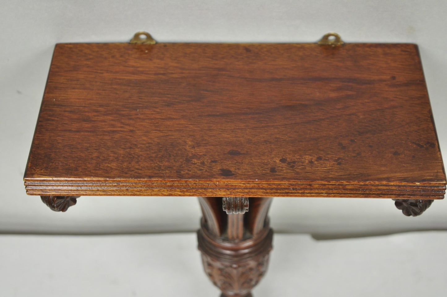 Regency Style Mahogany Plume Prince of Wales Carved Wall Mount Bracket Shelf
