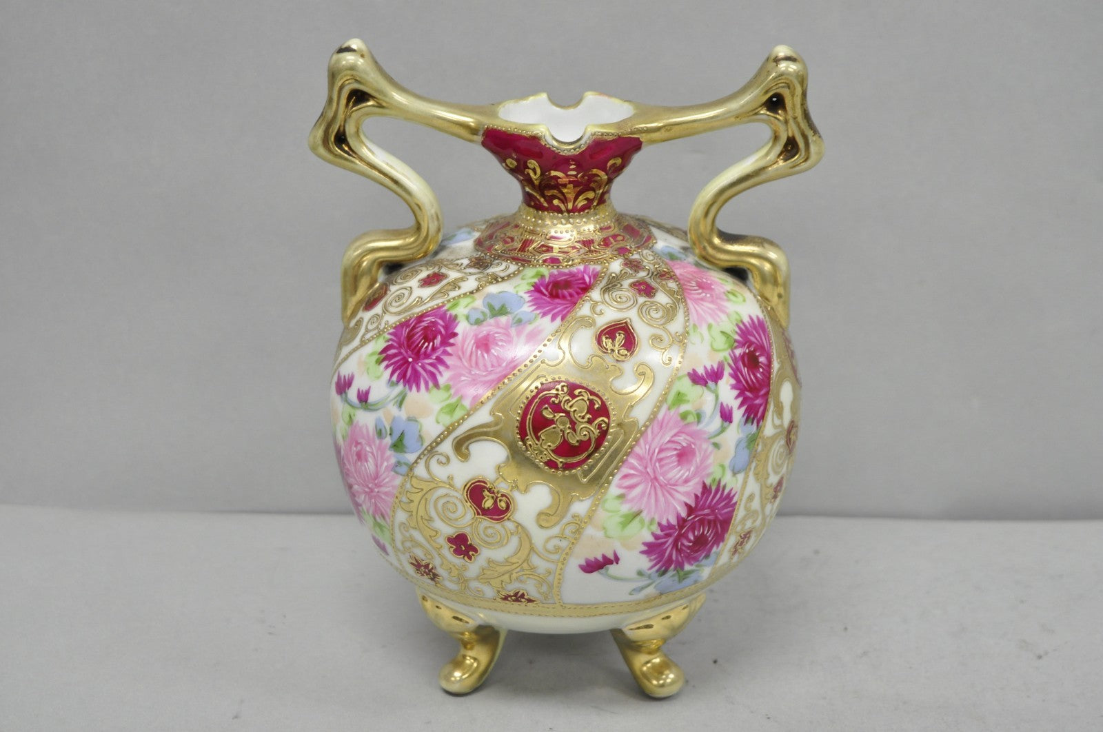 Antique Nippon Moriage Porcelain Twin Handle Ball Vase w/ Hand Painted Roses