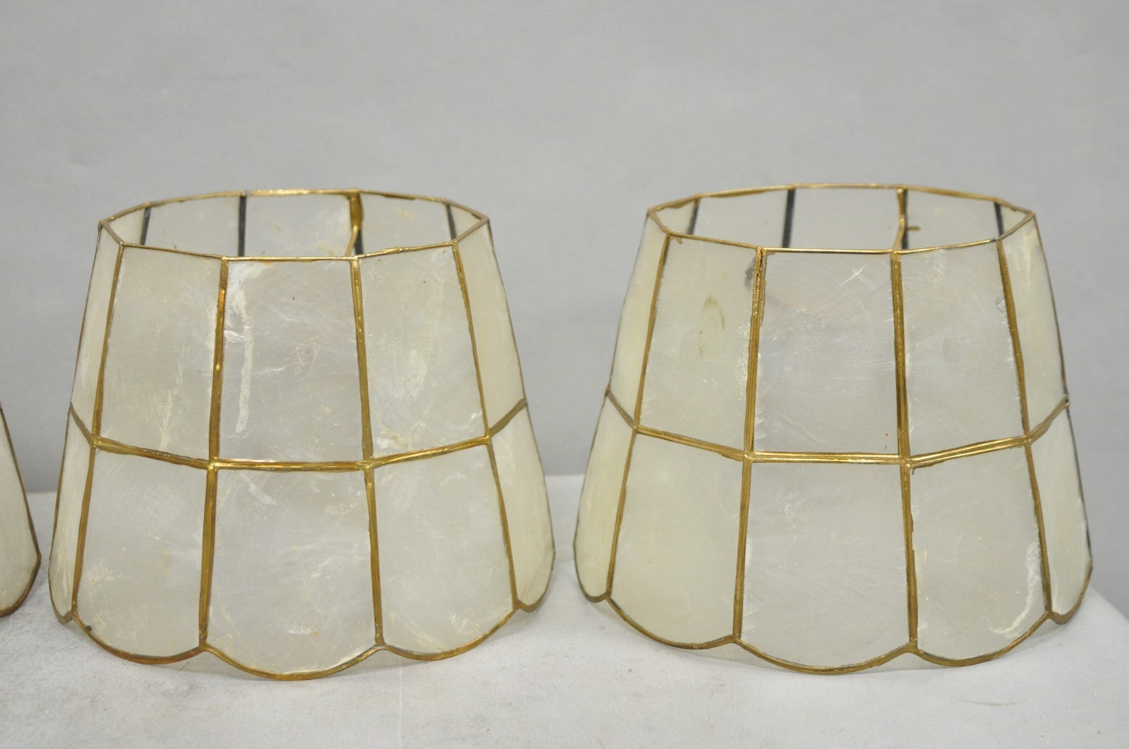 Vintage Italian Hollywood Regency Capiz Shell Gold 7.25 Round Clip On Lamp Shade