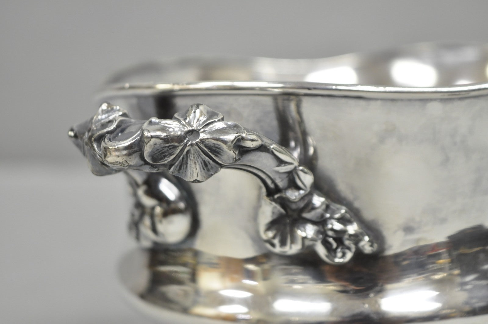 Art Nouveau Silver Plated Floral Repousse Champagne Chiller Wine Bottle Coaster