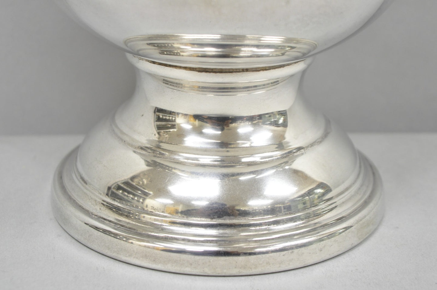 Vintage Leonard Silver Plated Trophy Cup Urn Champagne Chiller Bar Ice Bucket