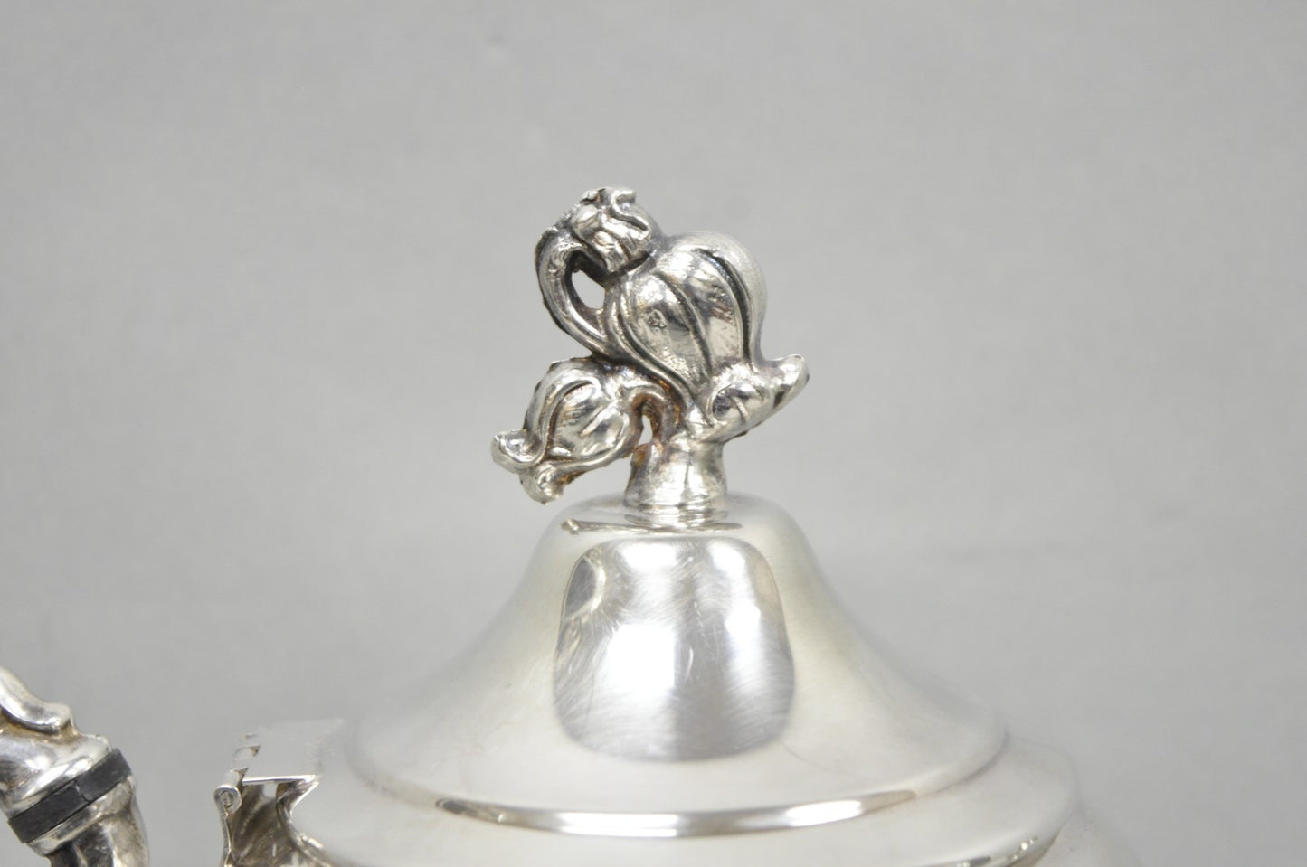 Vintage English Art Nouveau Silver Plated Tulip Flower Handle Design Teapot