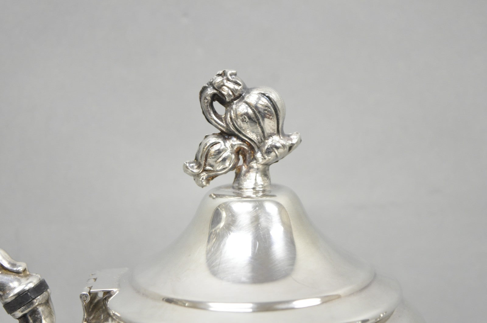 Vintage English Art Nouveau Silver Plated Tulip Flower Handle Design Teapot