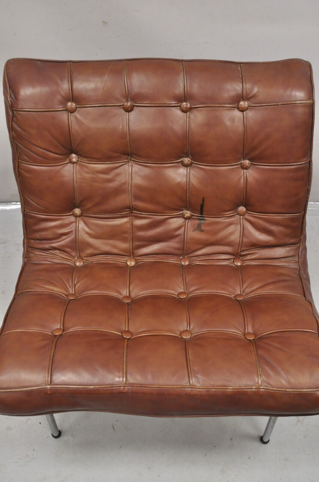 "New York" Brown Leather Lounge Chair by Katavolos Littell Kelley for Laverne