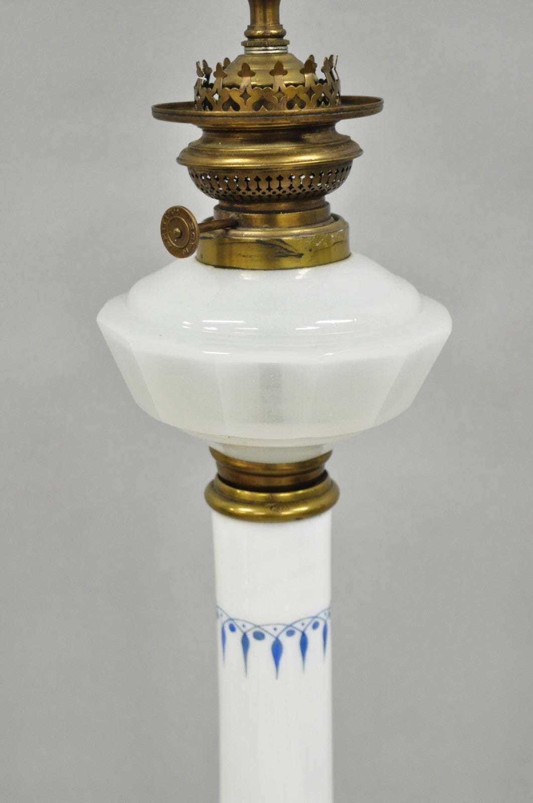 Vintage Italian Neoclassical White Milk Glass Column Blue Greek Key Table Lamp